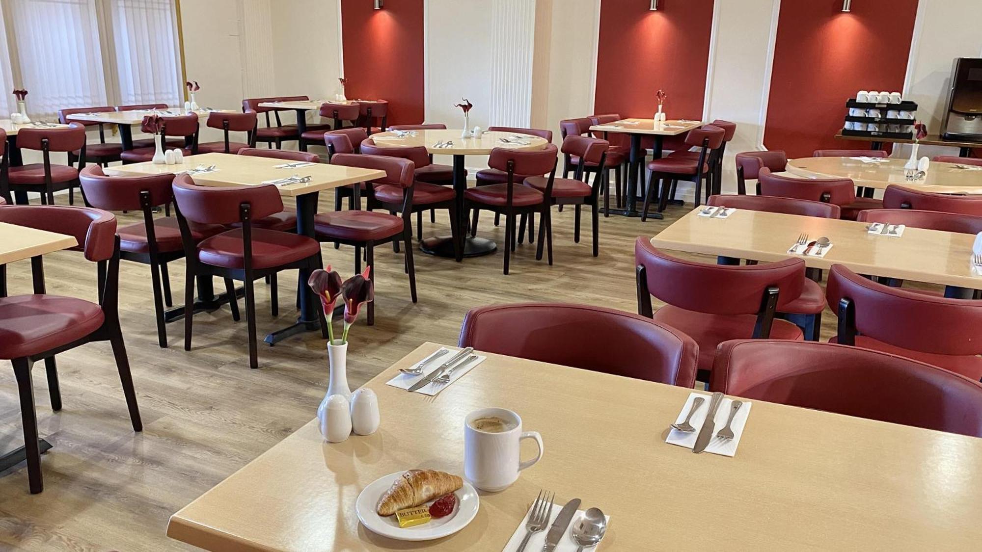 Russ Hill Hotel Charlwood Εξωτερικό φωτογραφία